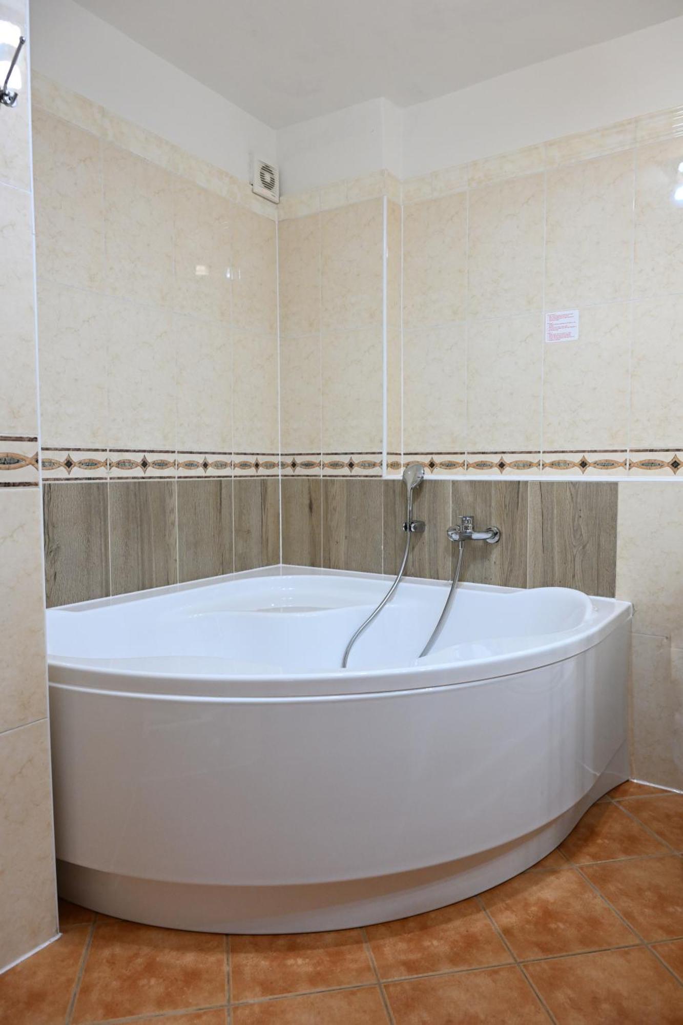 Hotel Euforia Nová Lesná Esterno foto